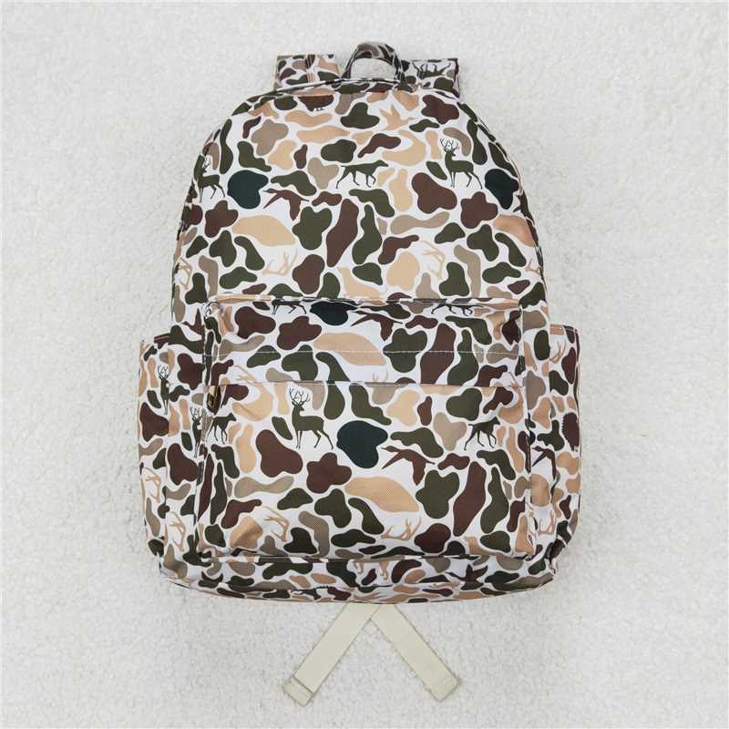 4.19 BA0288 Duck and puppy camouflage backpack