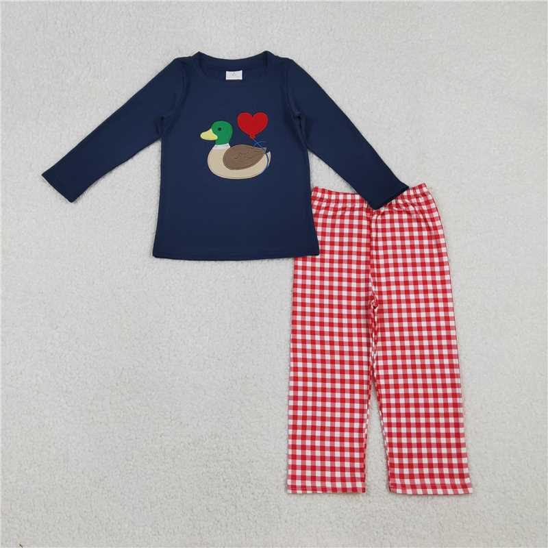 X11.10 BLP1304 Embroidered Valentine's Day Heart Duck Navy Blue Long-Sleeved Red and White Checkered Trousers Set