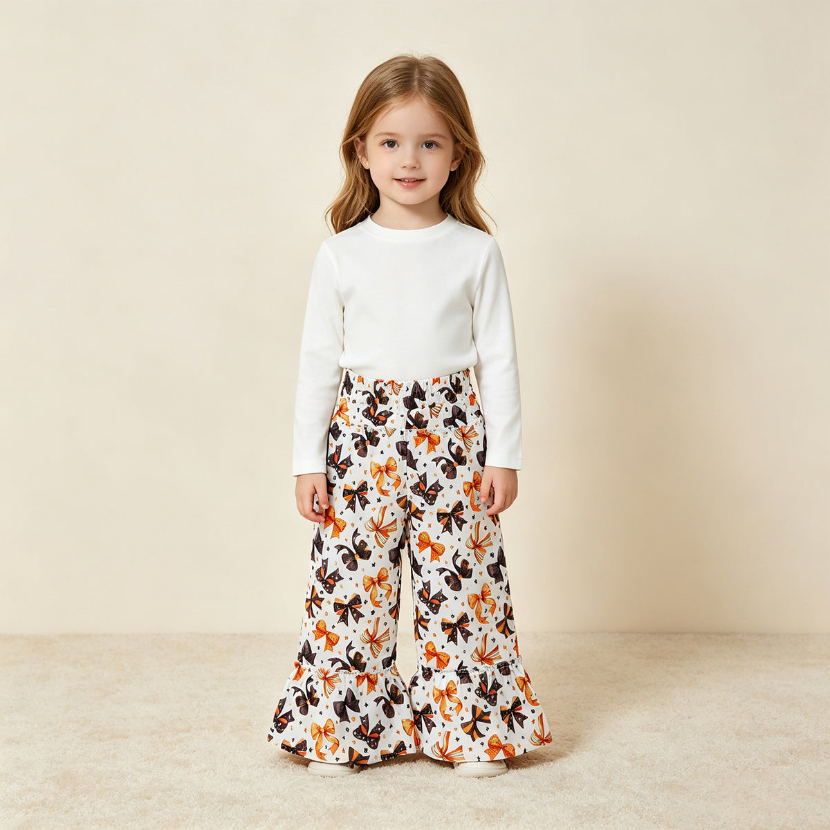 NEW RTS NO MOQ milk silk P1068 Baby Girls Black Orange Bows Stars Halloween Ruffle Flare Pants Bottom