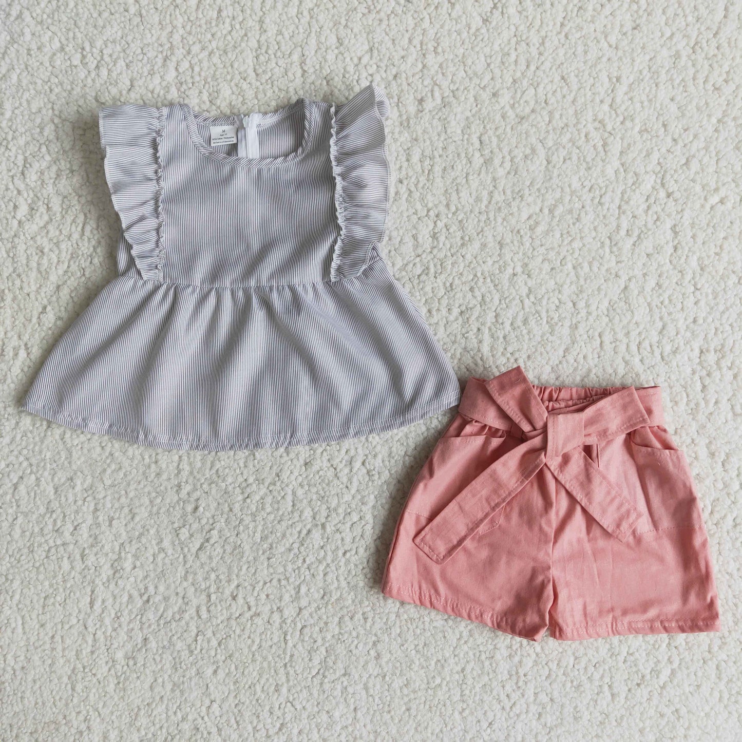 4.16Woven gray top and shorts set