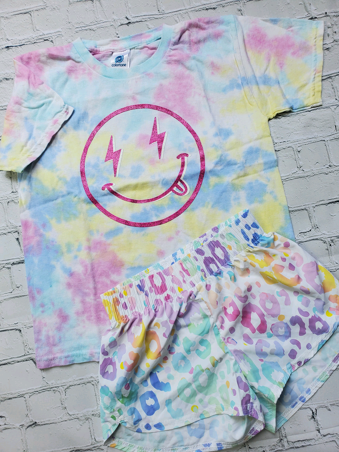 3.26GSSO2495 Smiley face short-sleeved suit