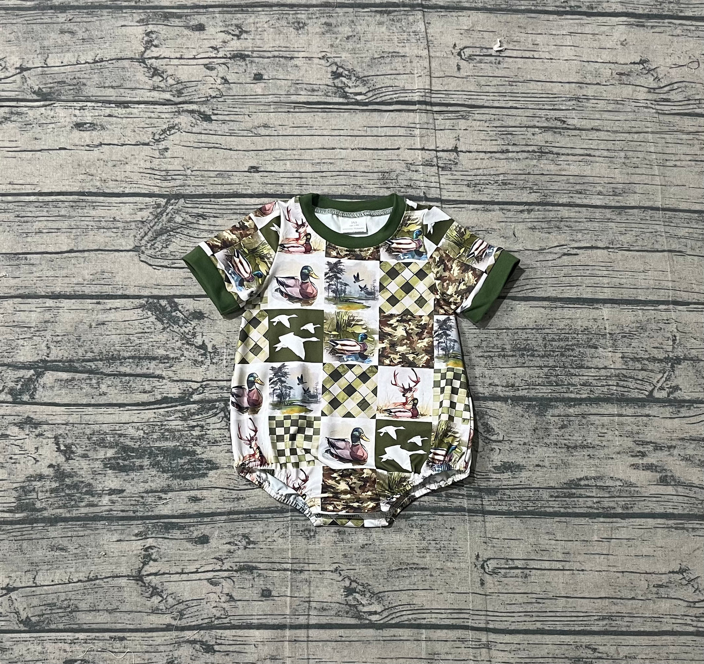 SR3837Baby Boys Short Sleeve Deer Ducks Checked Hunting Rompers