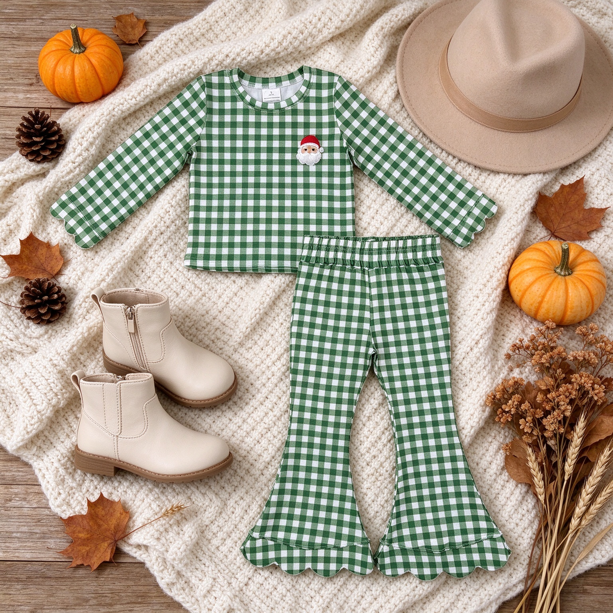 NEW RTS NO MOQ milk silk GLP3589 Embroidery Santa Baby Girls Green Checked Top Scallop Pant Christmas Set