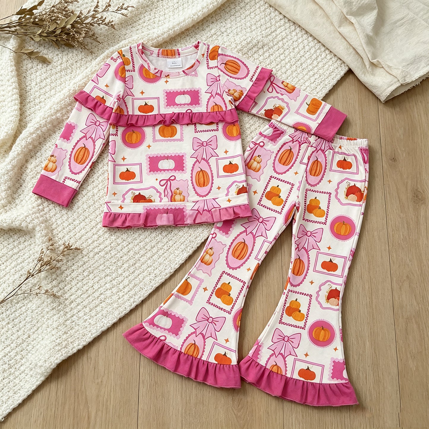 NEW RTS NO MOQ milk silk GLP3504 Baby Girls Bows Pumpkins Checked Top Flare Pant Fall Clothes Sets