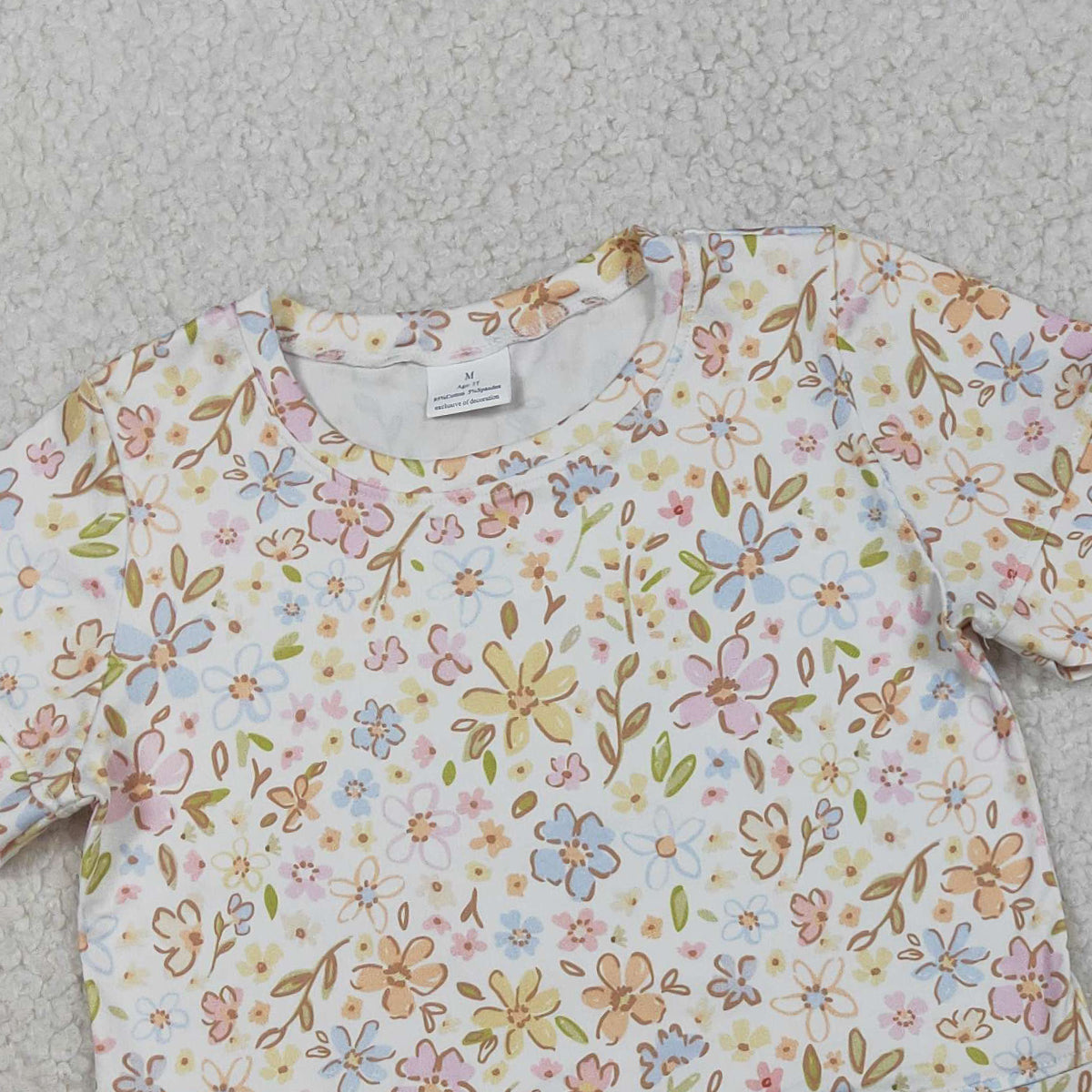 3.30 GSSO3268 Baby Girls Short Sleeve Colorful Flowers Top Shorts Scallop Clothes Sets