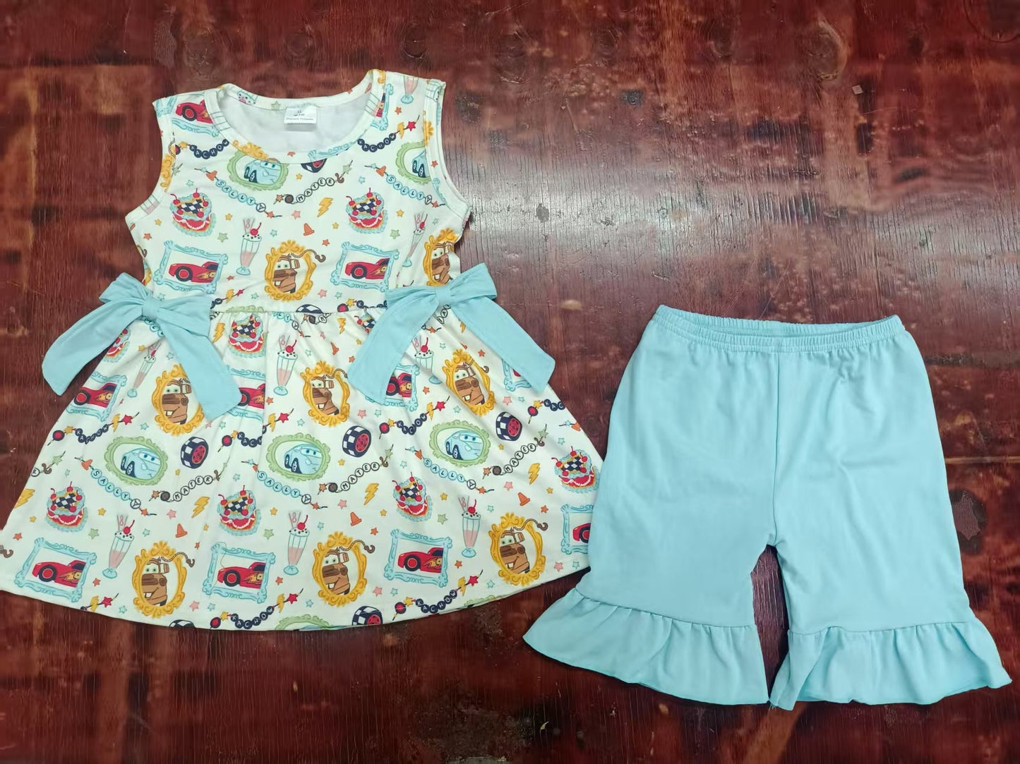 4.28 Cartoon Car Girl Set