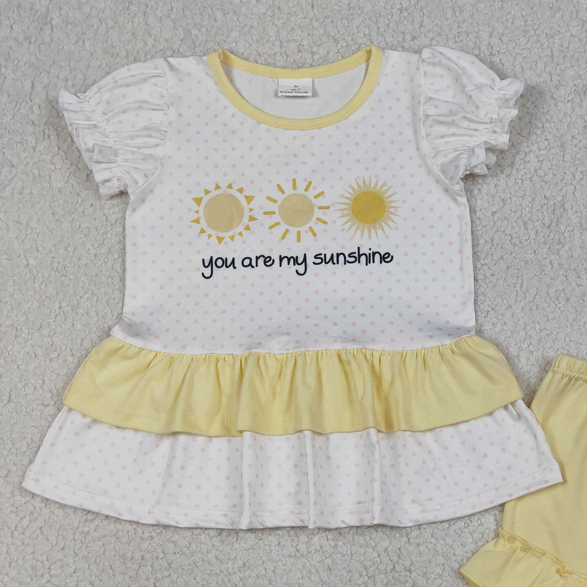 4.3 GSSO2947 Baby Girls Polka Dots You are My Sunshine Tunic Ruffle Shorts Clothes Sets