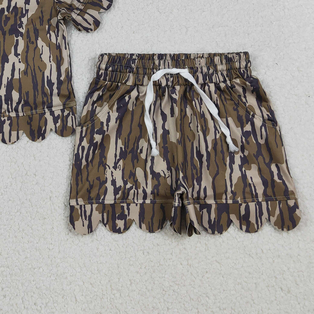 4.1 GSSO3225 Baby Girls Southern Olive Camo Top Shorts Scallop Clothes Sets