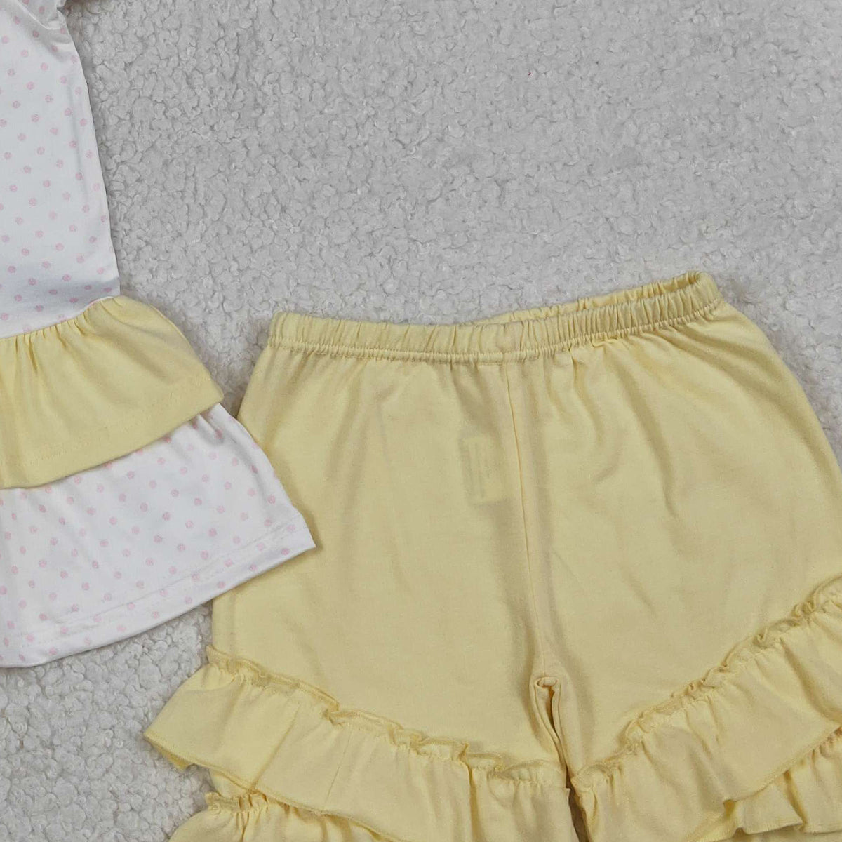 4.3 GSSO2947 Baby Girls Polka Dots You are My Sunshine Tunic Ruffle Shorts Clothes Sets