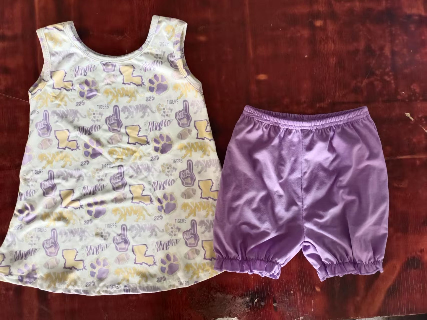 4.26 Purple cartoon short-sleeved suit