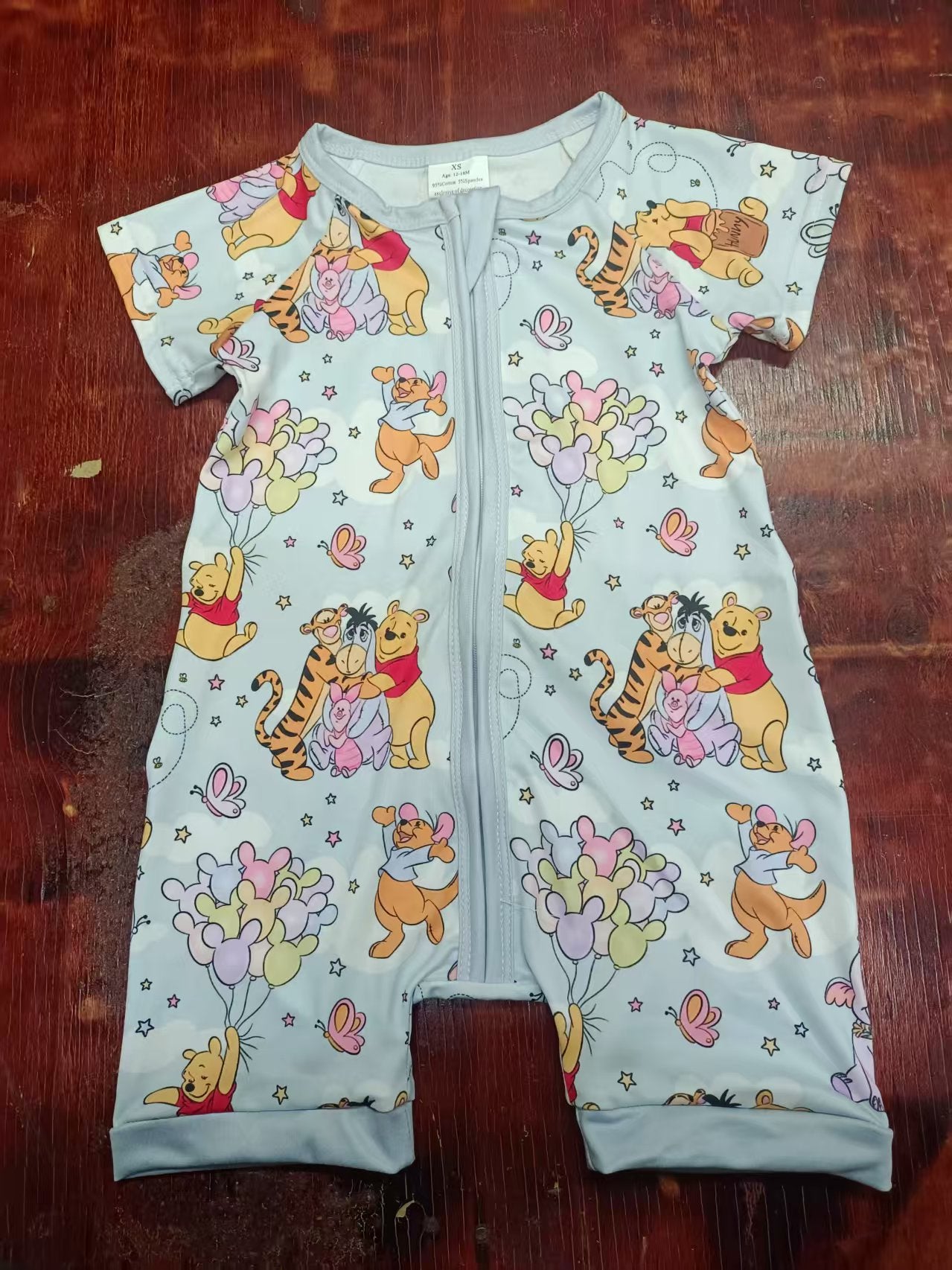 4.29 Winnie the Pooh short-sleeved toddler clothes