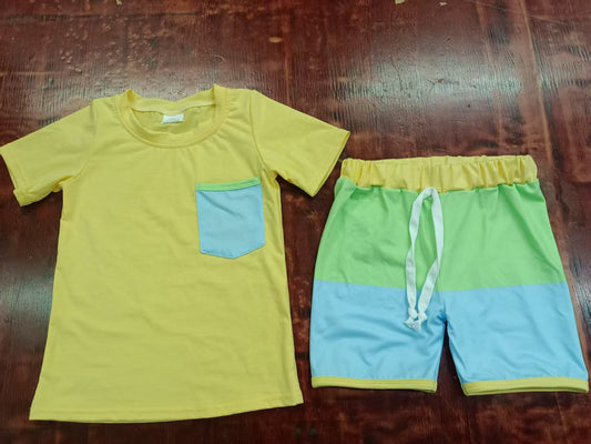 5.2 Colorful pocket short-sleeved suit