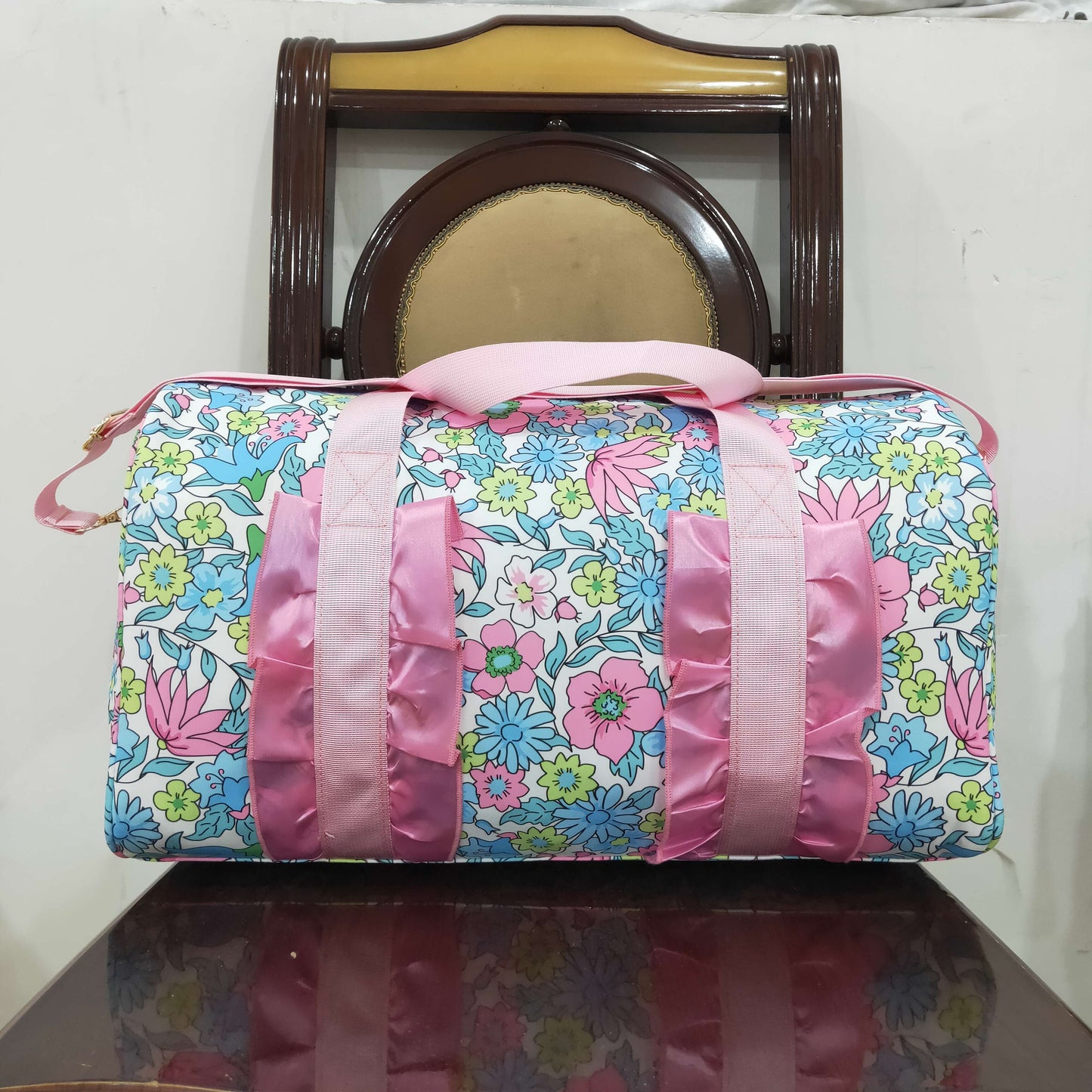 4.24  BA0291 Powder blue floral lace gym bag