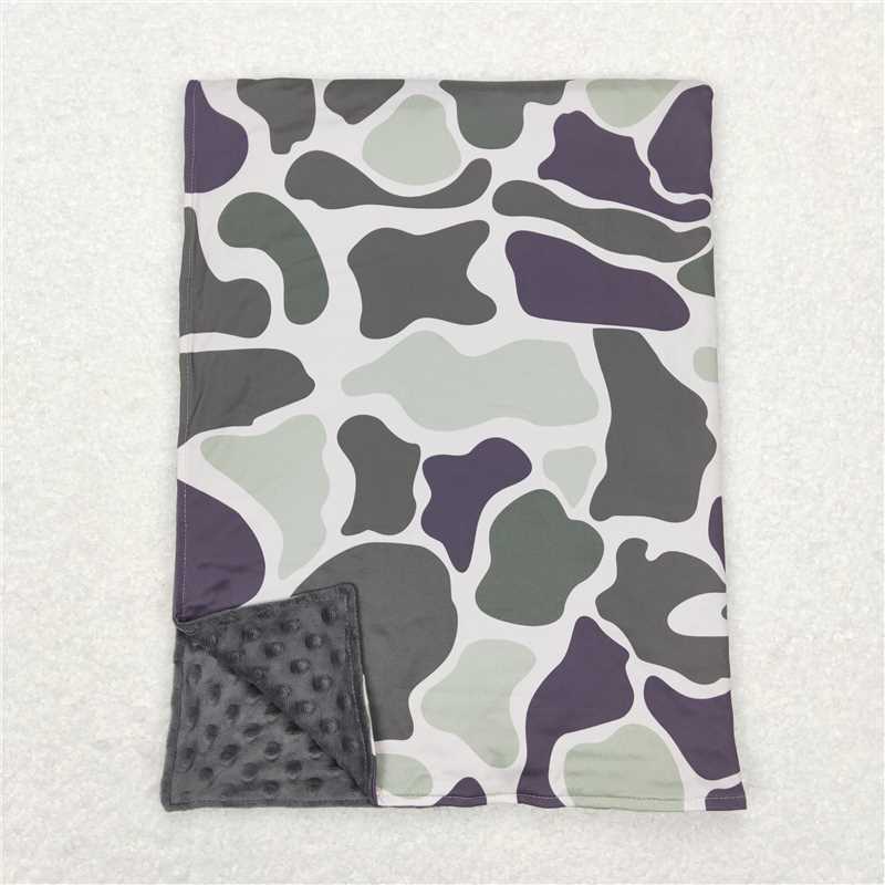 BL0108 Camouflage beige baby blanket