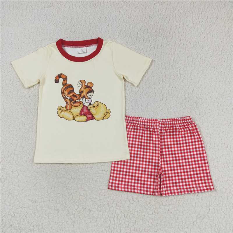 BSSO0939 Winnie the Pooh beige short-sleeved red plaid shorts set