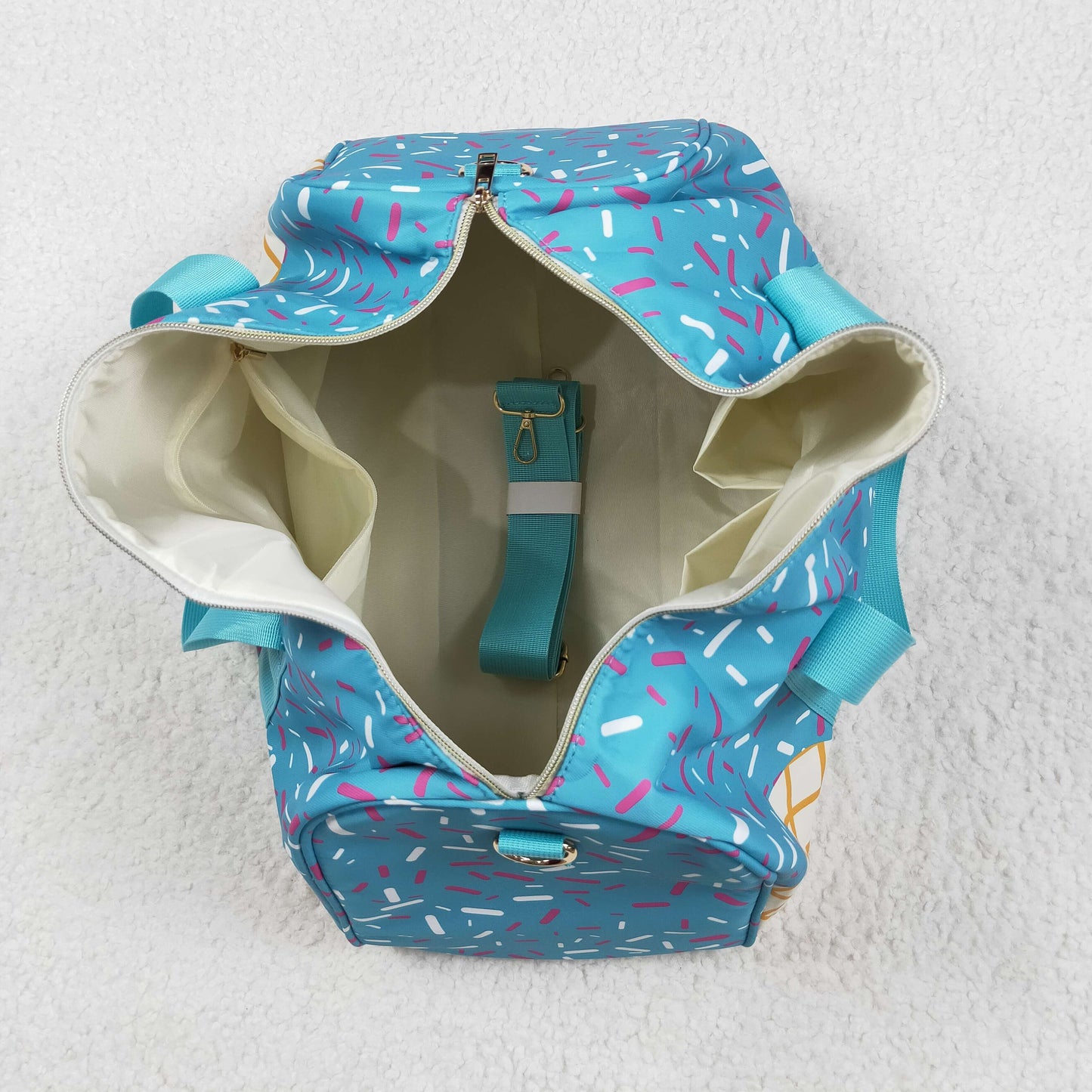 5.21 BA0304 Waffle Ice Cream Green Gym Bag