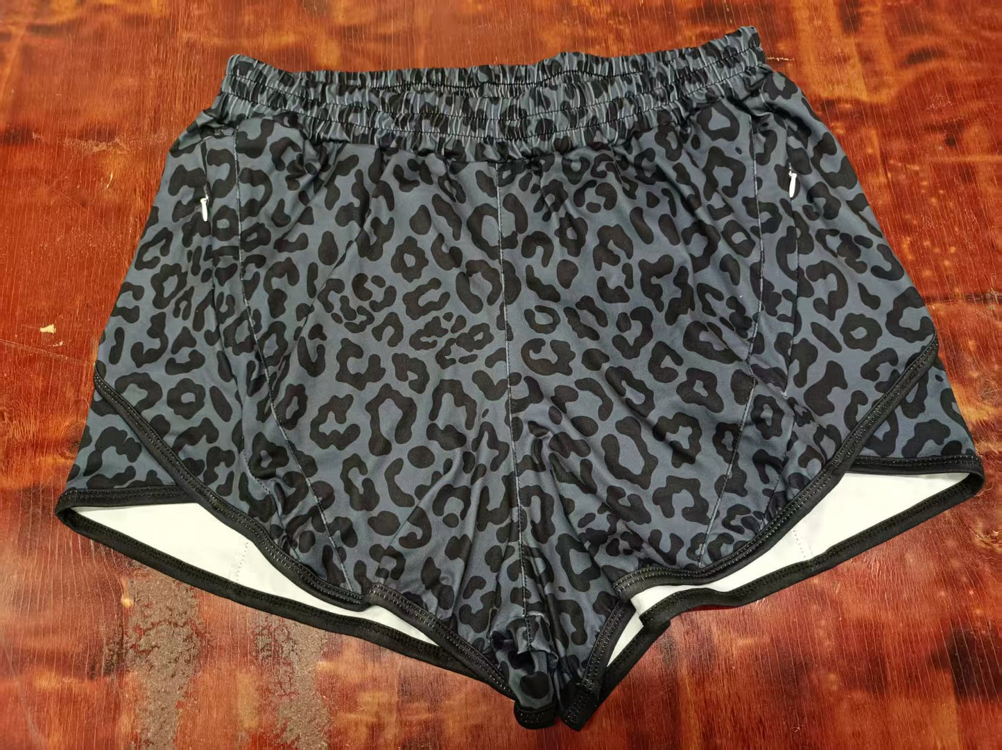 5.9 Black Leopard Print Tight Shorts