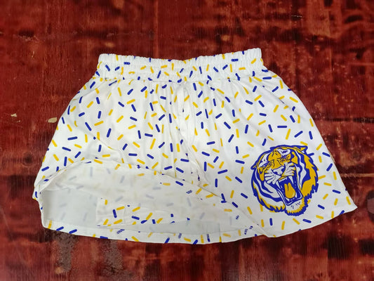 5.9 White Cartoon Tiger Elastic Shorts