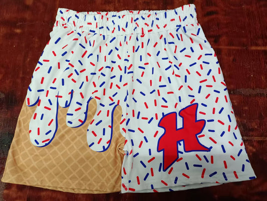5.9 White Cartoon Letter Elastic Shorts