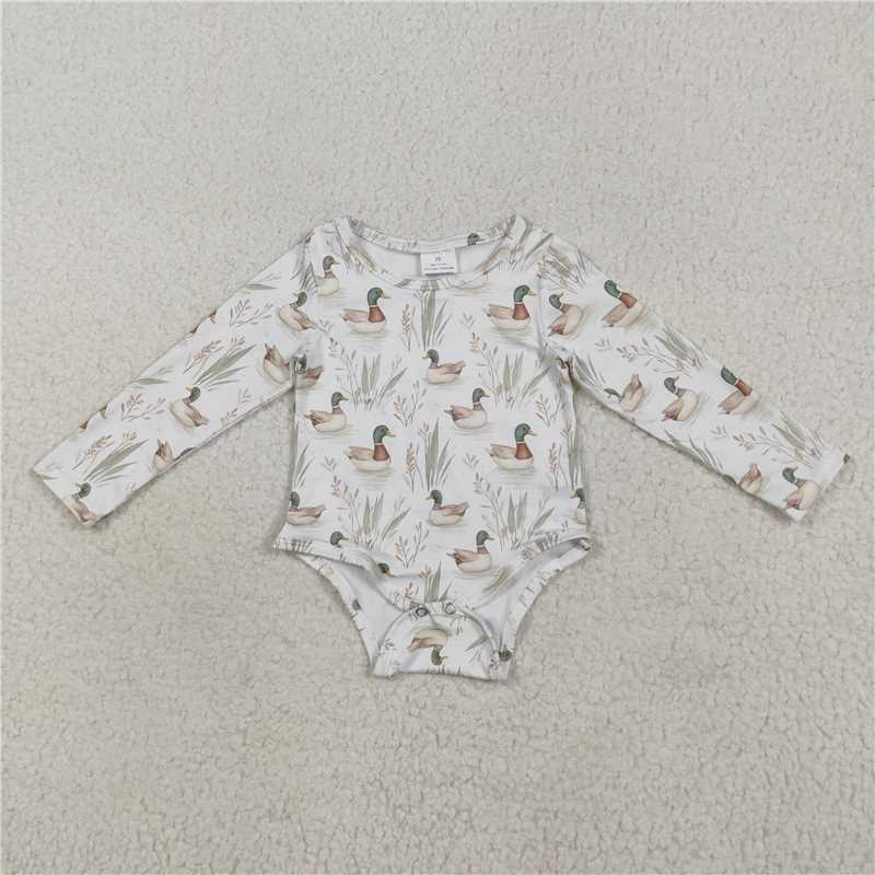 7.25  LR2338 Duck Plant Long Sleeve Bodysuit