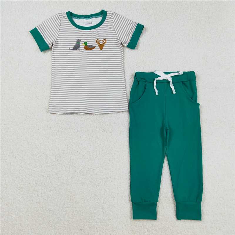 x12.11 BSPO0154 Embroidered Dog, Duck, and Deer Gray and White Striped Short-Sleeve Green Trousers Set