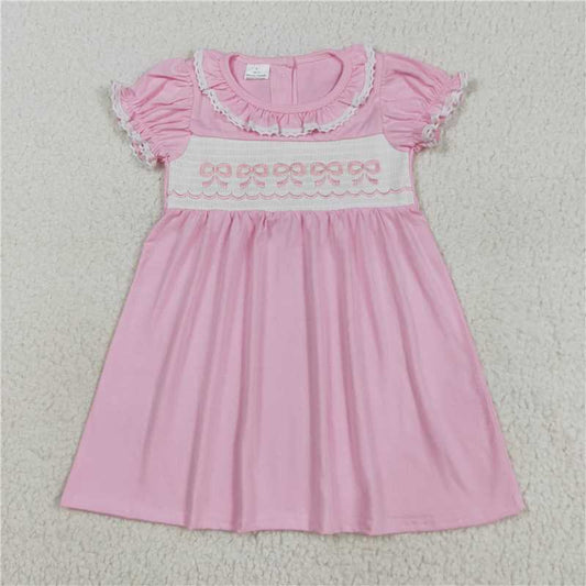 8.7 GSD2718 Pink short-sleeved dress with embroidered bow lace