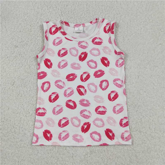 X12.24 GT1419 White vest with lipstick stain