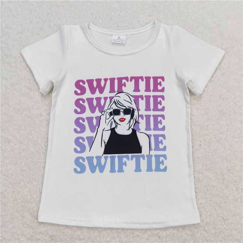 GT0550 white short-sleeved top with swiftie lettering