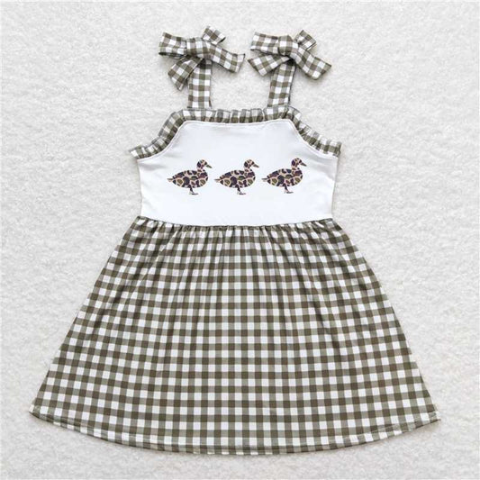 GSD0903 Three Ducks army green plaid lace suspender dress