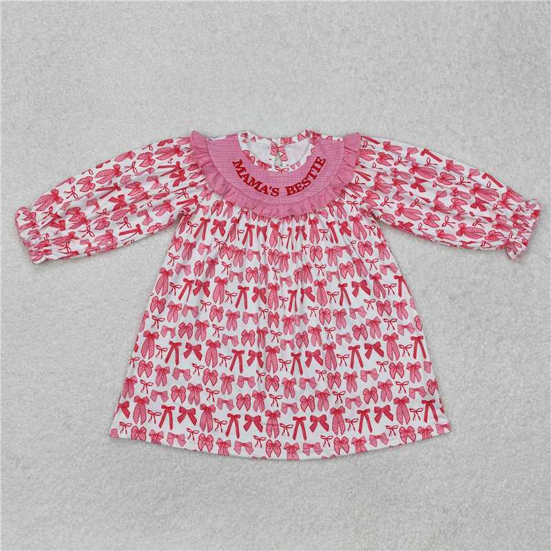 GLD0990 Pink and white long-sleeved dress with embroidered mama's bestie bow pattern