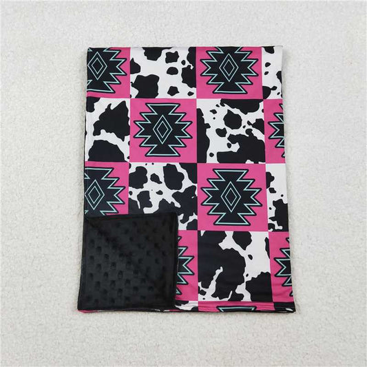 X10.10 BL0178 Black baby blanket with geometric cow print
