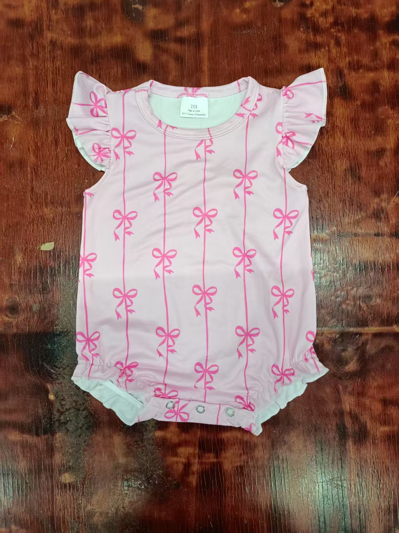5.9 Pink flying sleeves and bow tie toddler clothes