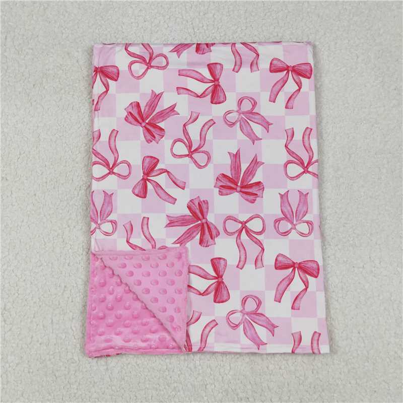 6.11 BL0206 Pink and white plaid baby blanket with bow pattern
