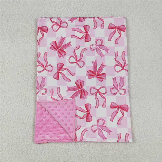 6.11 BL0206 Pink and white plaid baby blanket with bow pattern