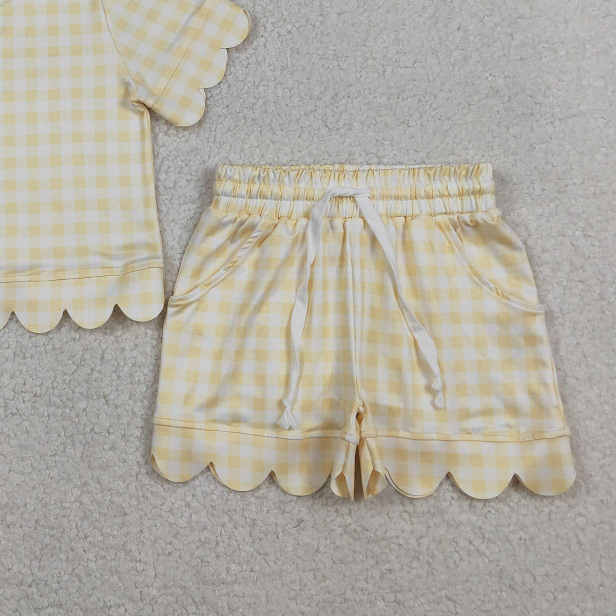 3.28 GSSO3185 Yellow plaid scallop top shorts girls summer outfit