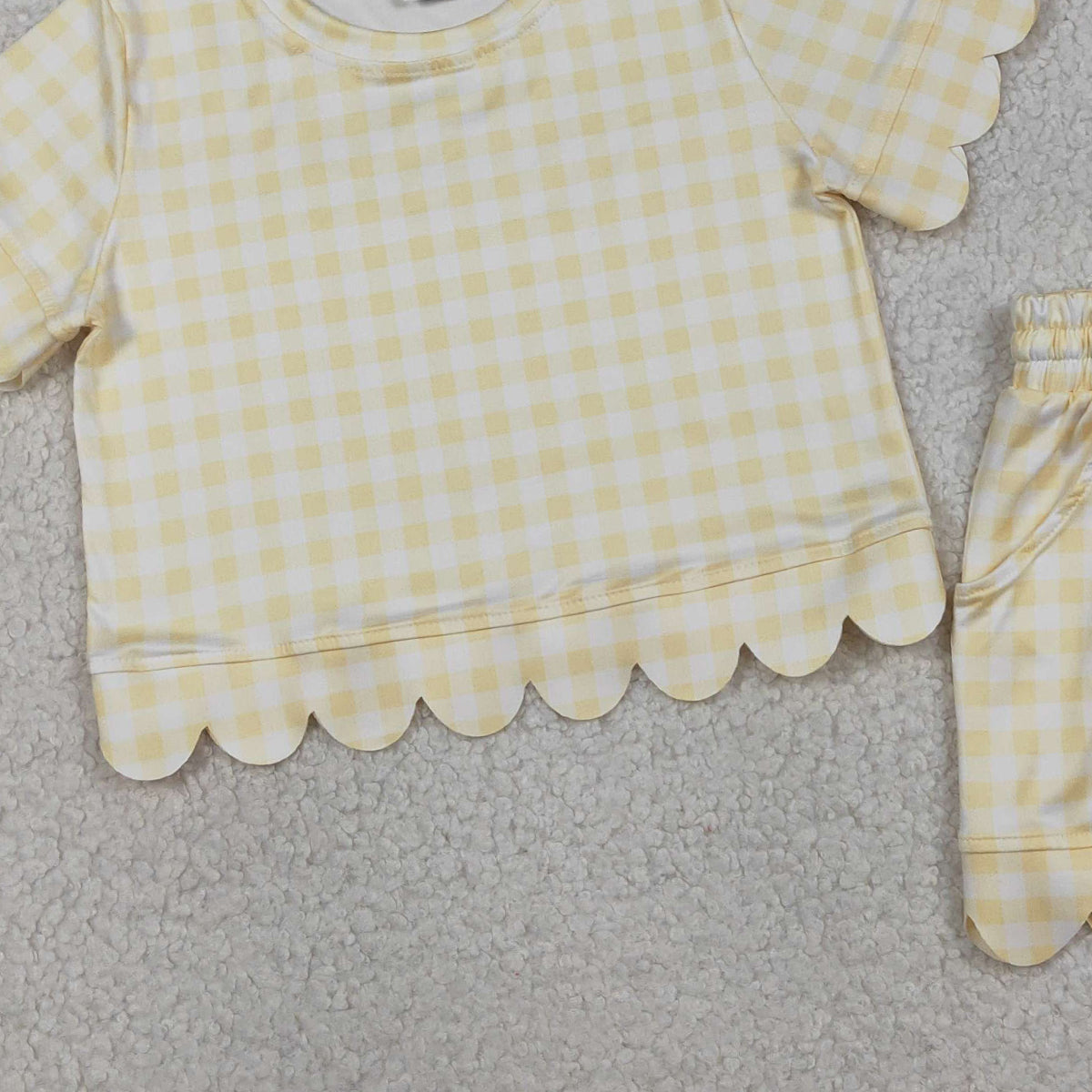 3.28 GSSO3185 Yellow plaid scallop top shorts girls summer outfit