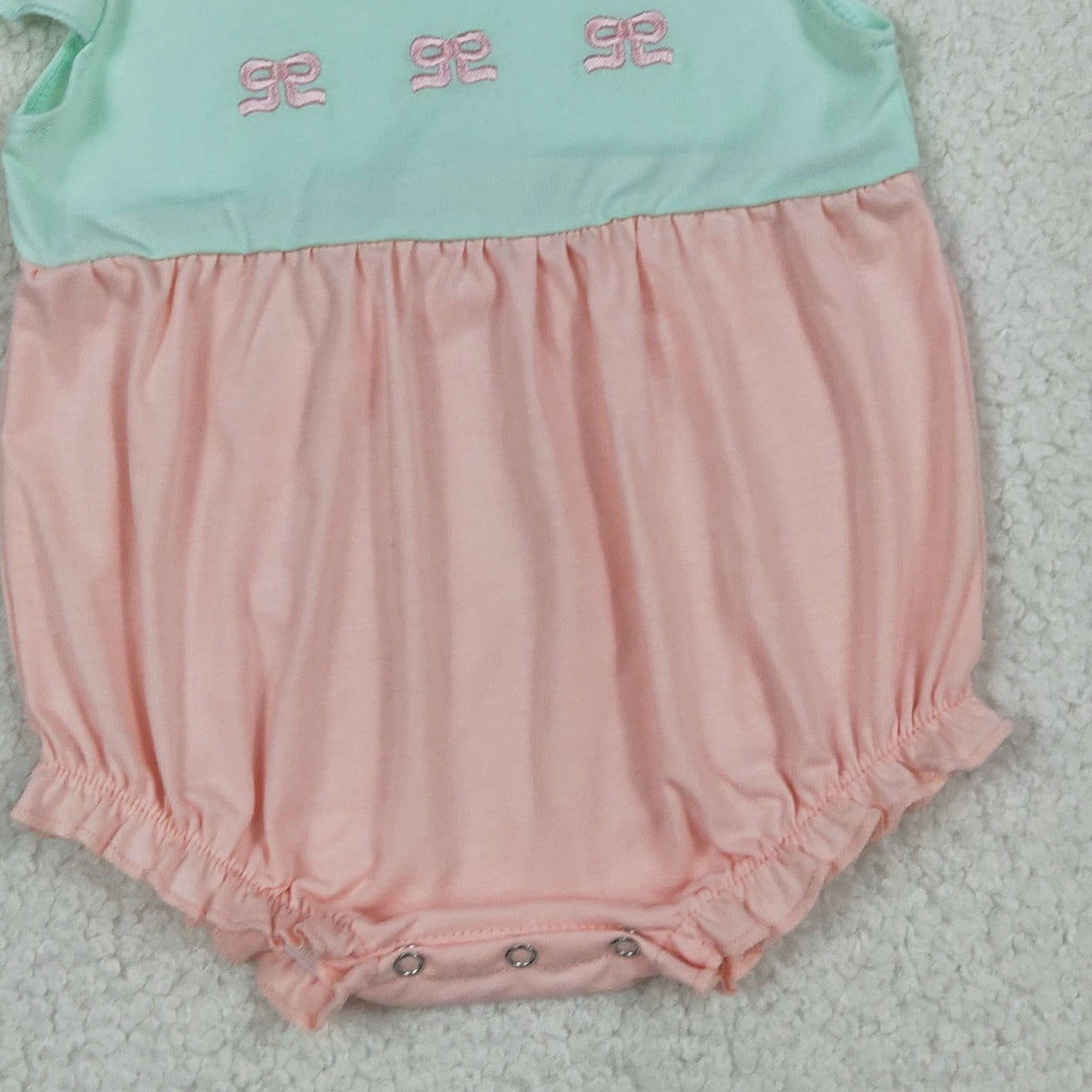 SR3895 Embroidery Bows Baby Girls Flutter Sleeve Patchwork Ruffle Rompers