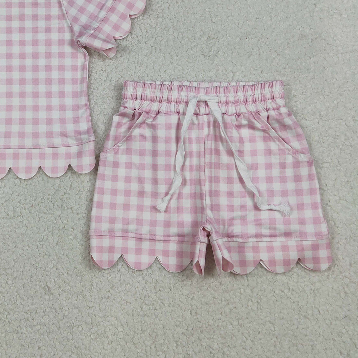 3.31 GSSO3183 Baby Girls Short Sleeve Light Pink Checked Top Shorts Scallop Clothes Sets