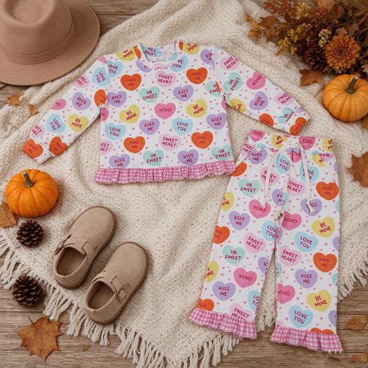 NEW RTS NO MOQ milk silk GLP3676 Baby Girls Sweet Hearts Top Pockets Ruffle Pant Valentines Clothes Set