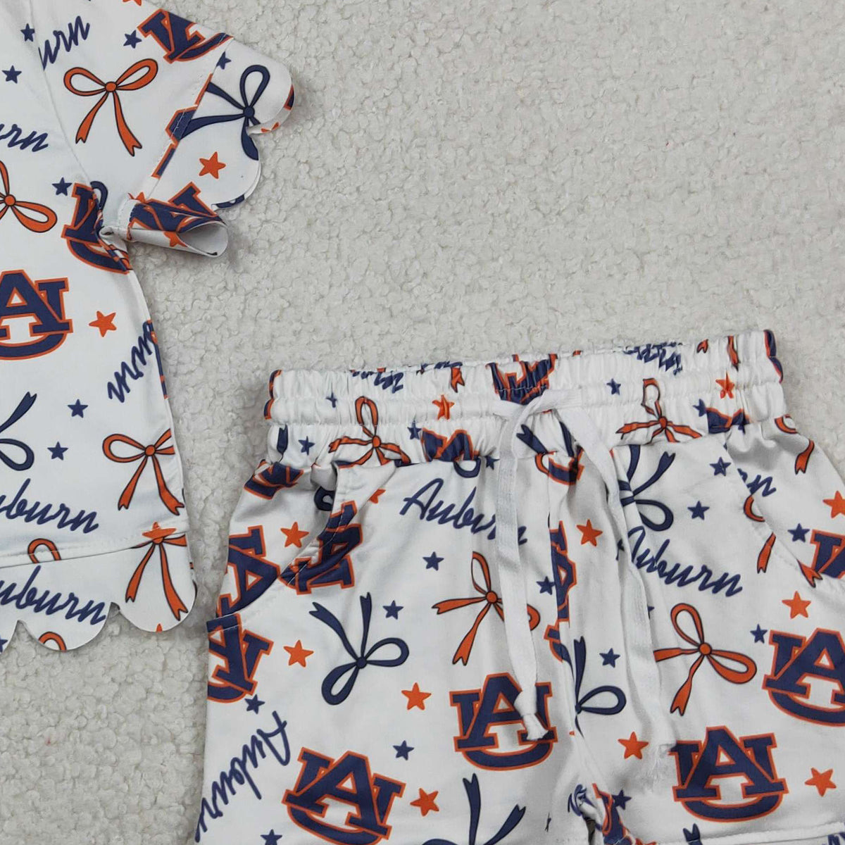 3.30 GSSO3252 Baby Girls Short Sleeve Star Bows Top Scallop Shorts Team Clothes Sets