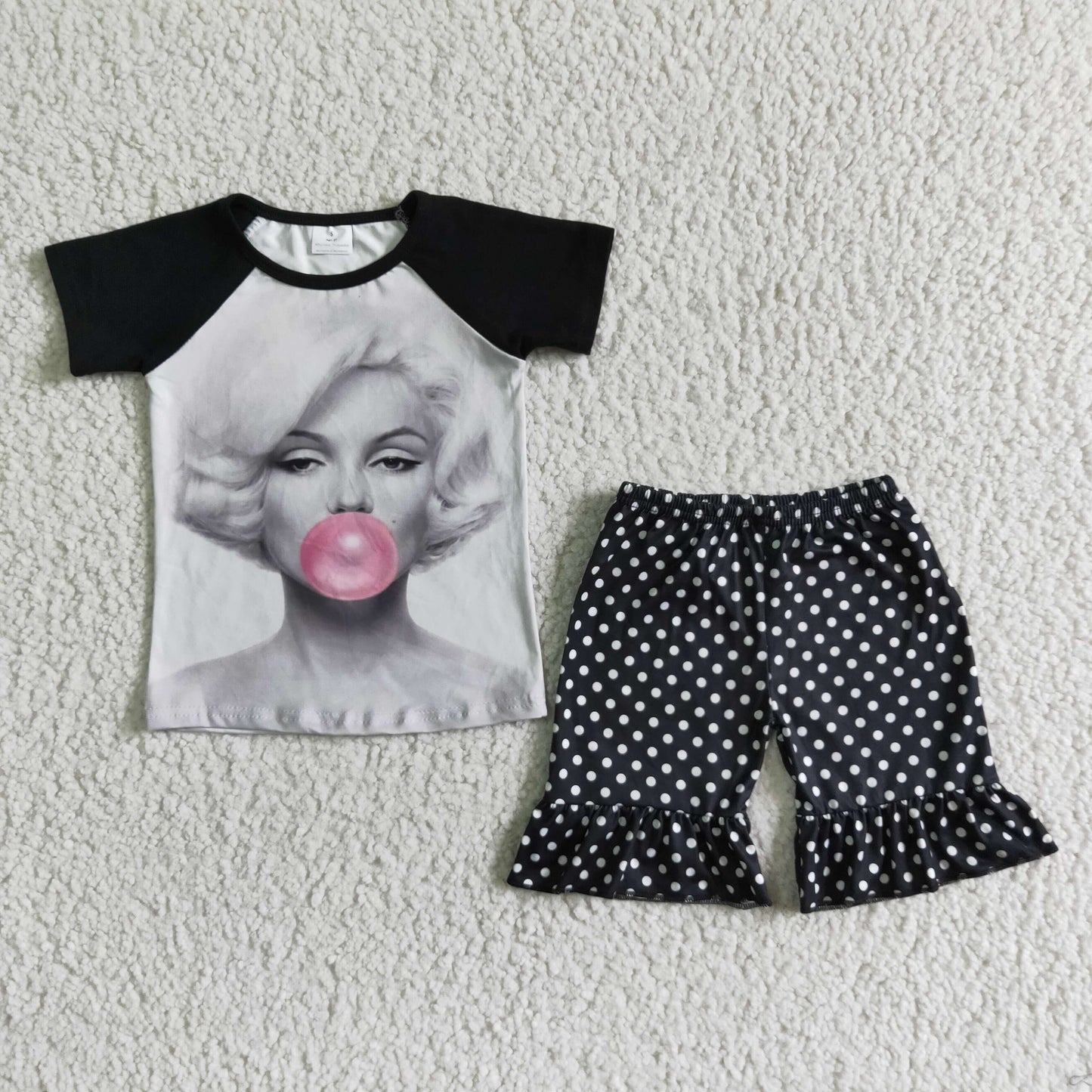 monroe t-shirt & shorts girls outfits