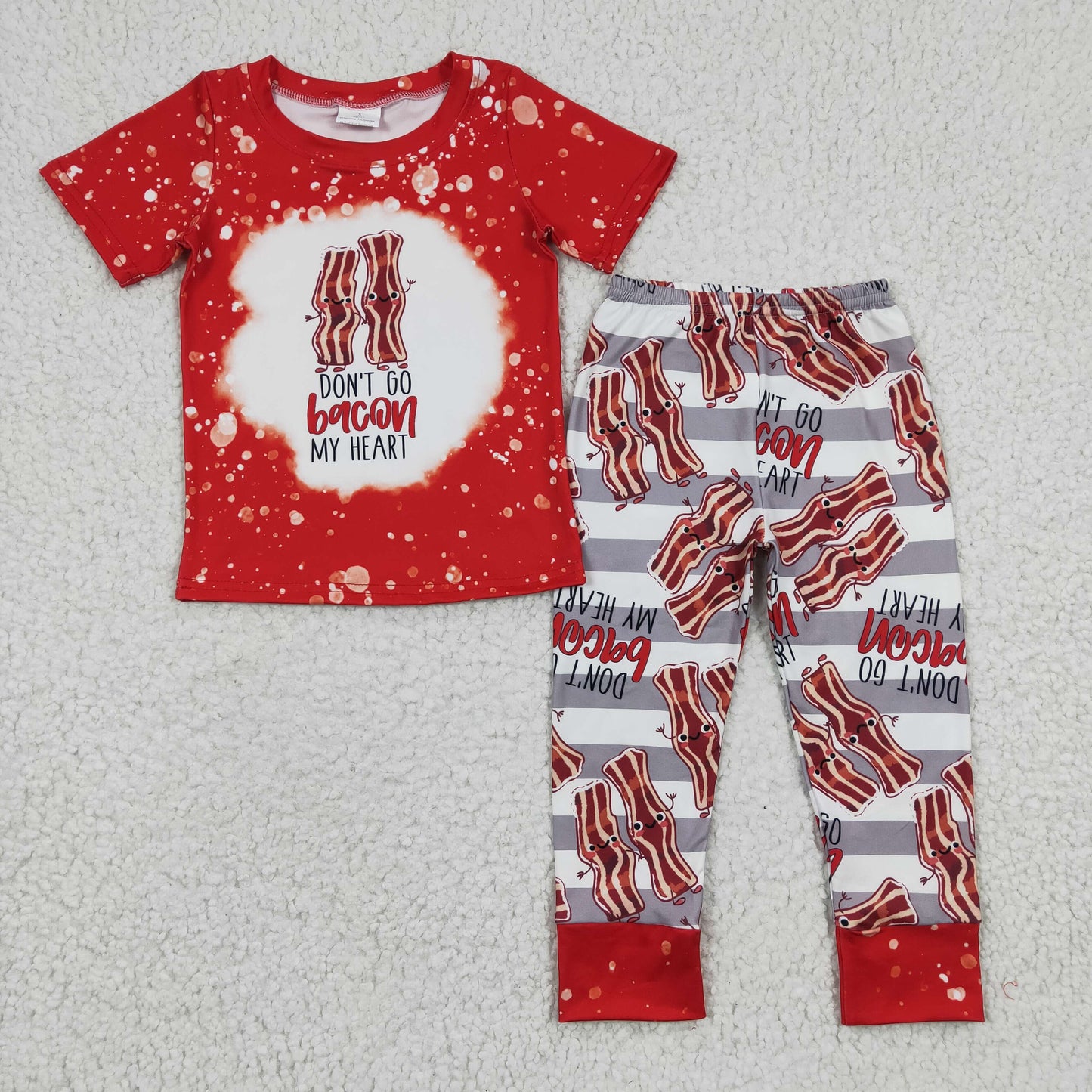 Red cartoon short-sleeved trousers suit