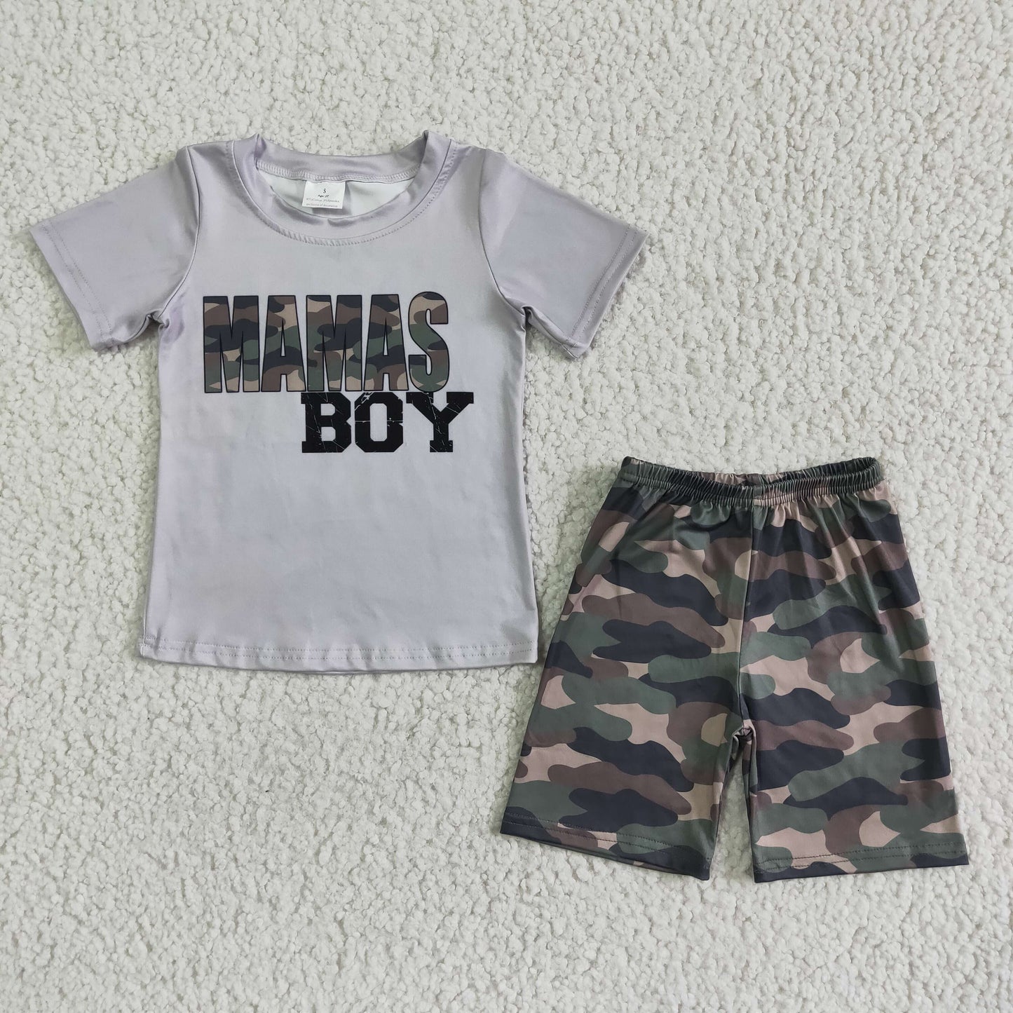 Camouflage short sleeve suit