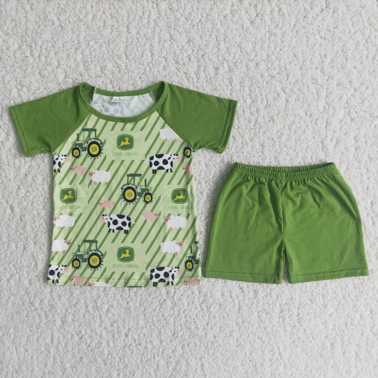 C13-17 green cartoon car boy suit