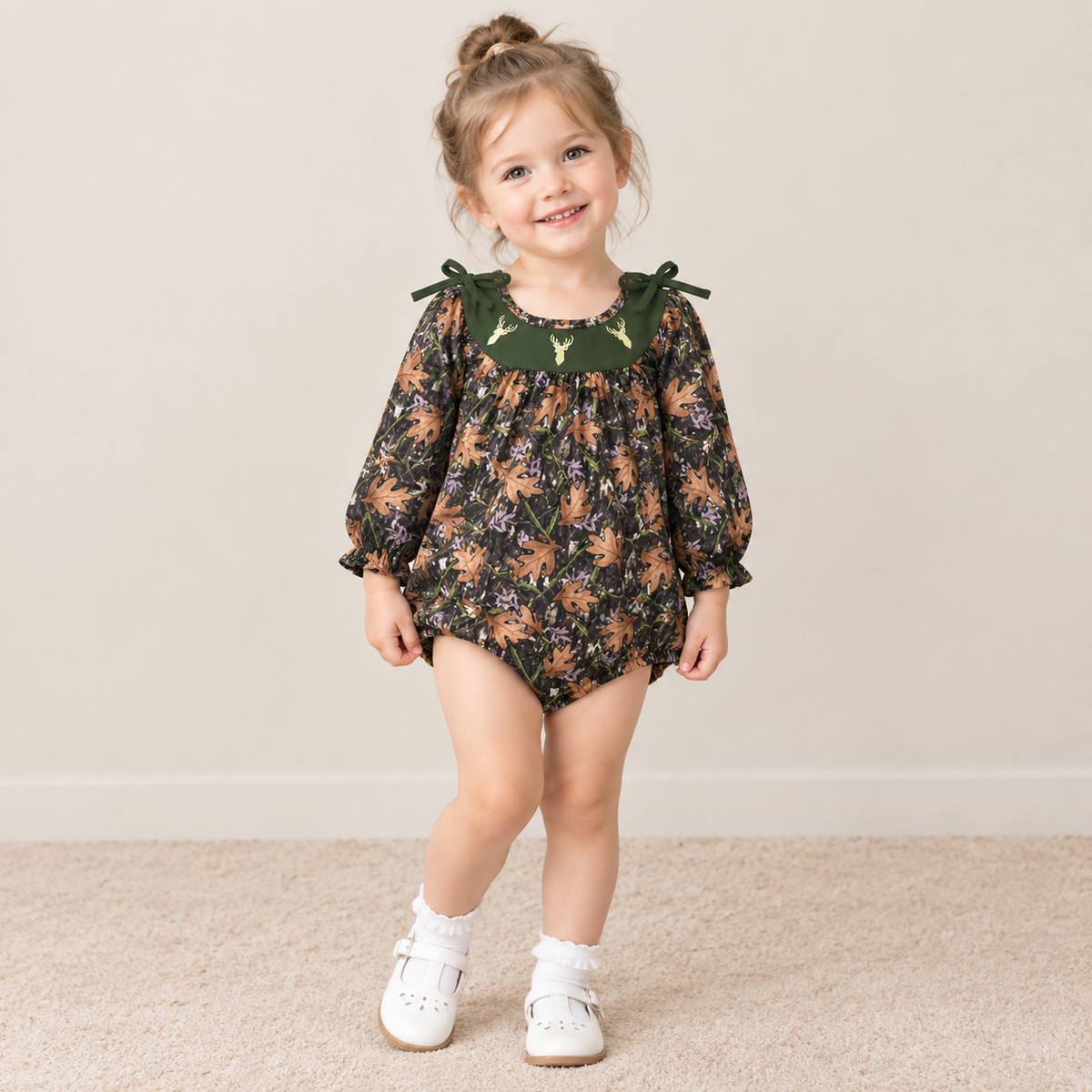 NEW RTS NO MOQ milk silk LR2728 Embroidery Deer Baby Girls Green Leaves Camo Hunting Bows Romper