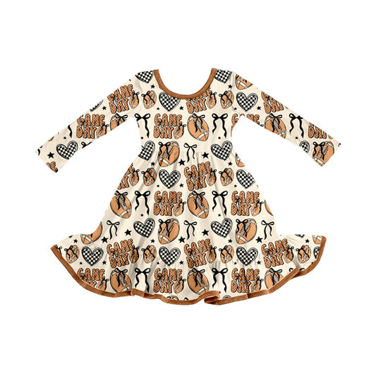 X823 GLD1270 letter love long sleeve dress