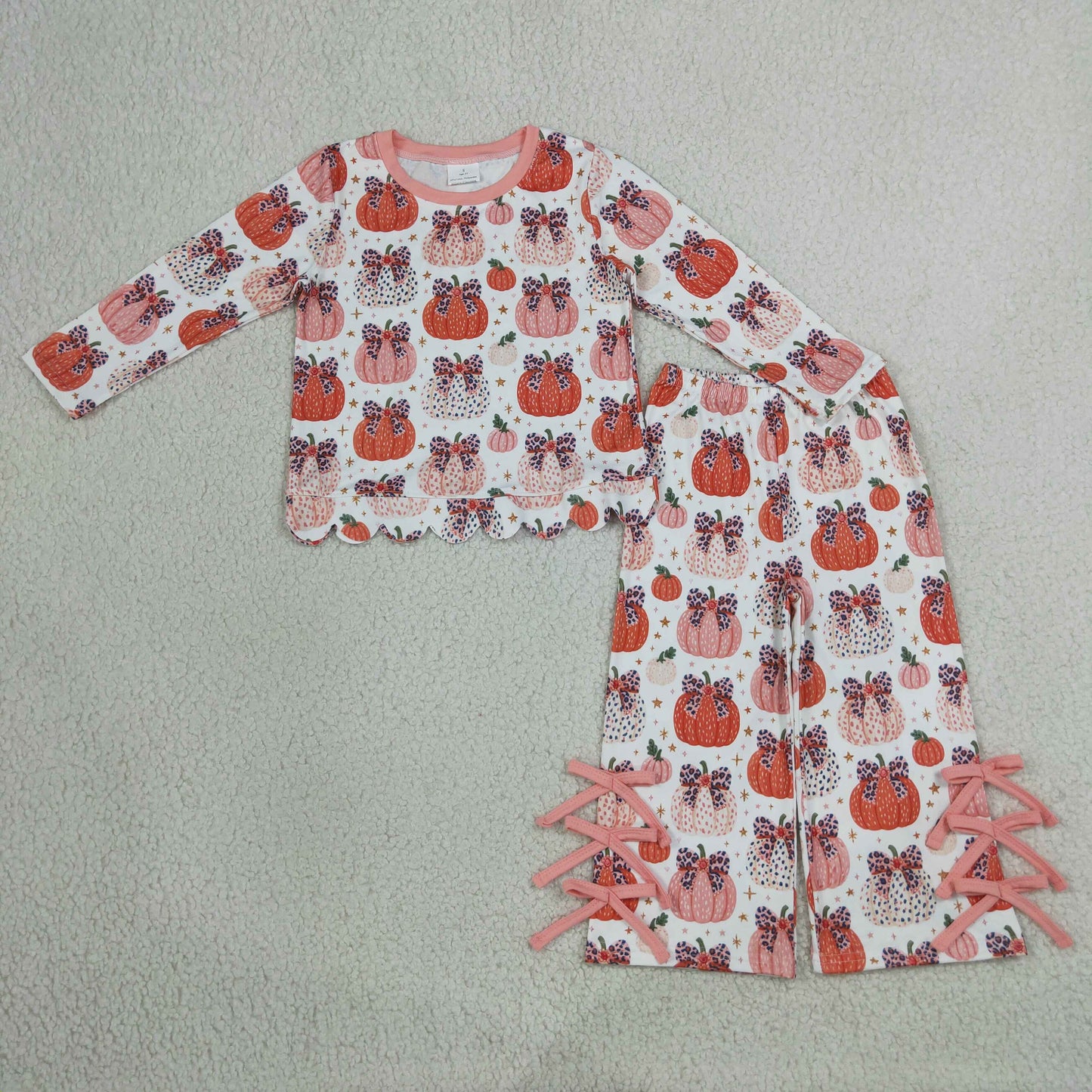 NEW RTS NO MOQ milk silk GLP3435 Baby Girls Leopard Bows Pumpkins Scallop Top Bows Pants Fall Clothes Set