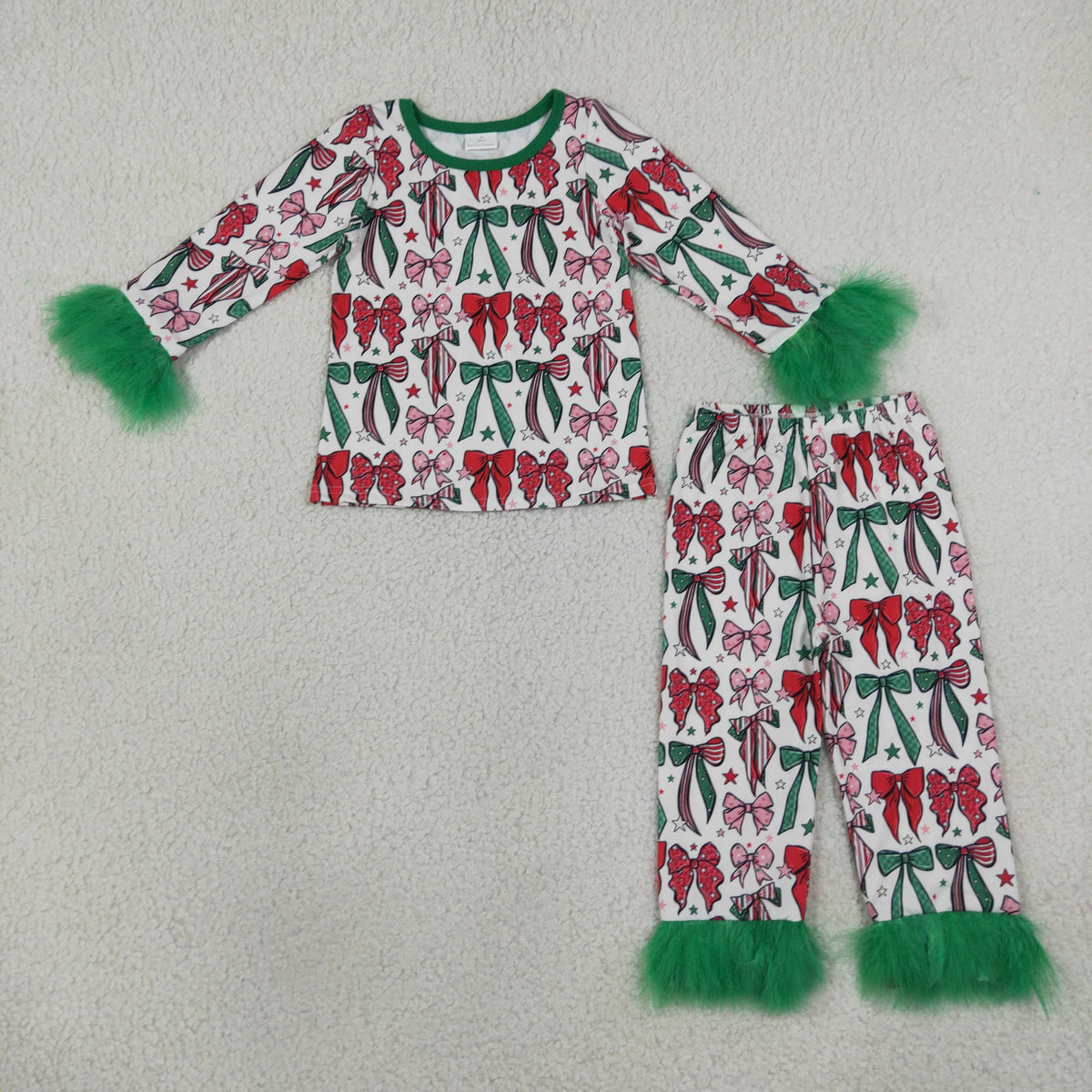 NEW RTS NO MOQ milk silk GLP3611 Baby Girls Green Red Bows Top Pants Fur Sleeves Christmas Pajamas Set