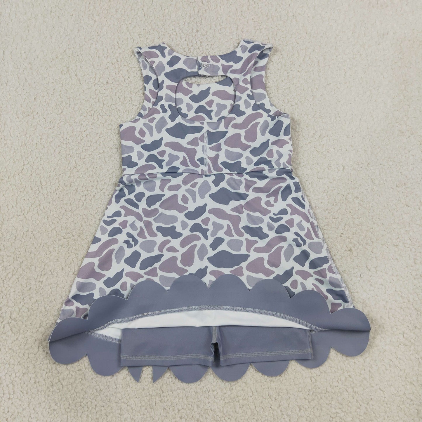 NEW RTS NO MOQ yoga fabric GSD4226 Baby Girls Light Gray Camo Scallop Knee Length Dress