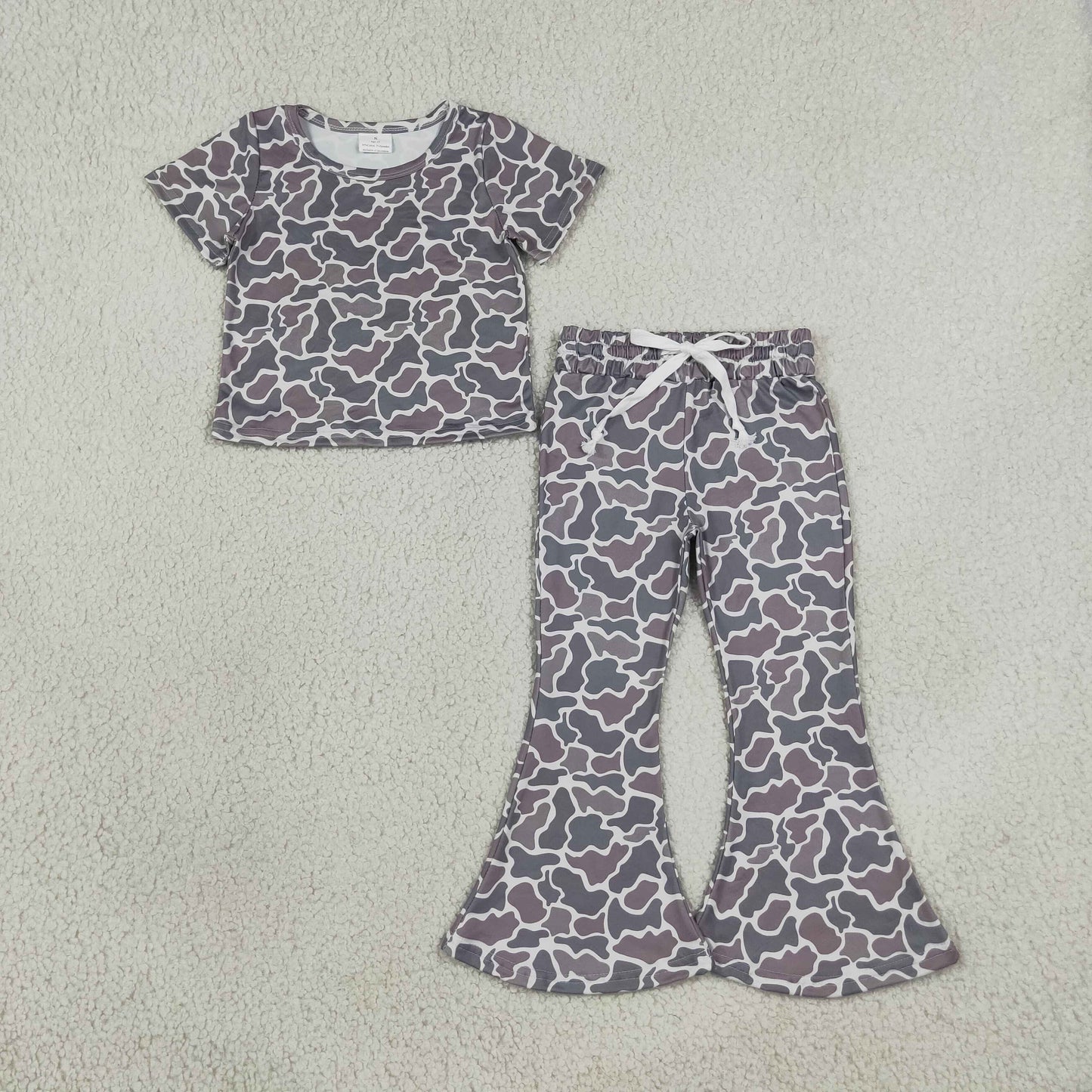NEW RTS NO MOQ milk silk GSPO1889 Baby Girls Short Sleeve Camo Shirts Top Bell Bottom Pant Sets
